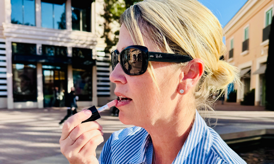 Minimalist Makeup for Women Over 40